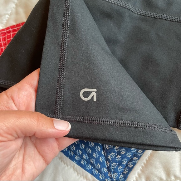 Gap maternity athletic blackout leggings-cropped - Picture 4 of 8